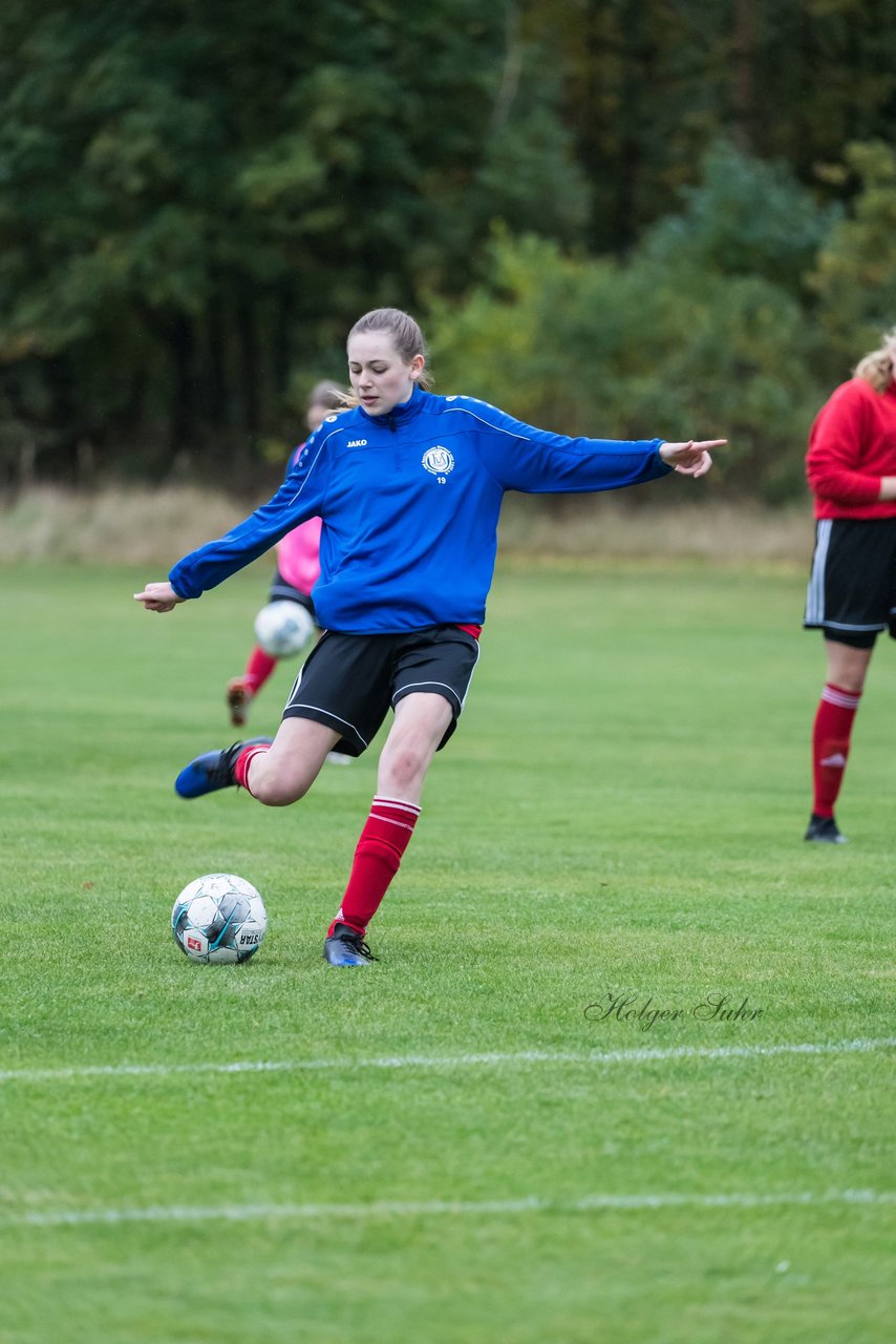 Bild 90 - B-Juniorinnen SG Mittelholstein - SV Frisia 03 Risum-Lindholm : Ergebnis: 1:12